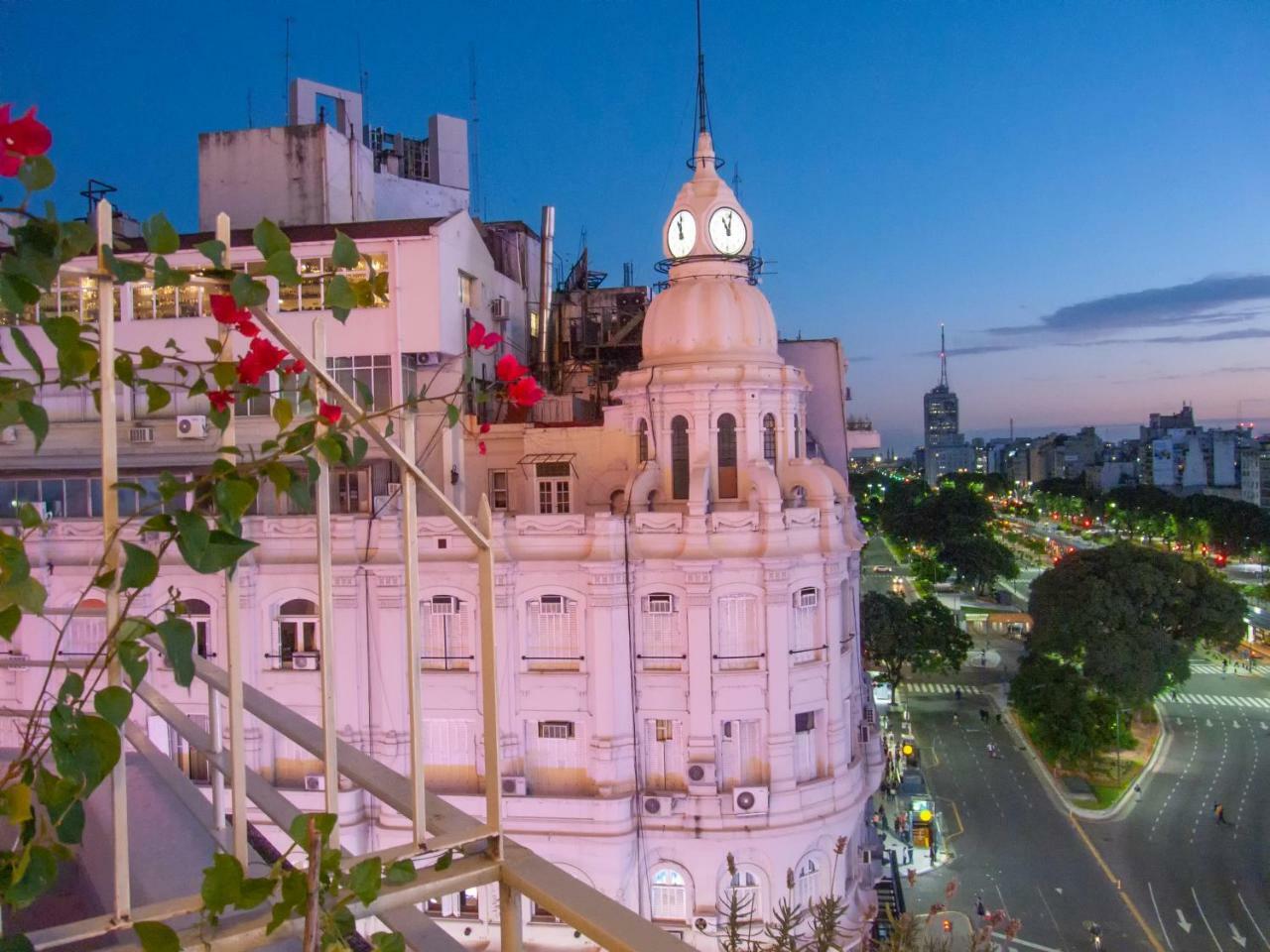Penthouse Frente Al Obelisco Con Terraza Apartment Buenos Aires Exterior photo