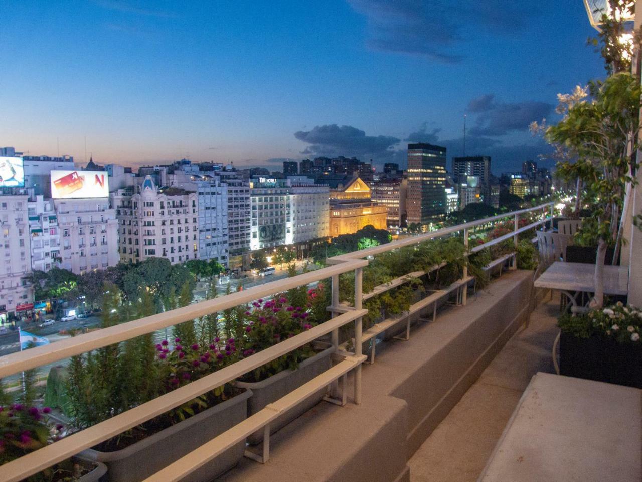 Penthouse Frente Al Obelisco Con Terraza Apartment Buenos Aires Exterior photo